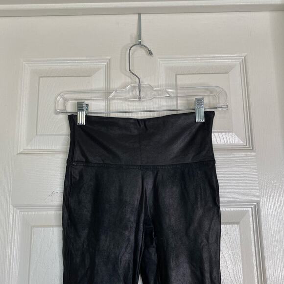 SPANX Faux Leather Leggings Size Small Petite High Rise Compression Slimming - Picture 3 of 7